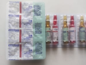 Combi-Pack of Vitamin C + Vitamin B 12 Injection